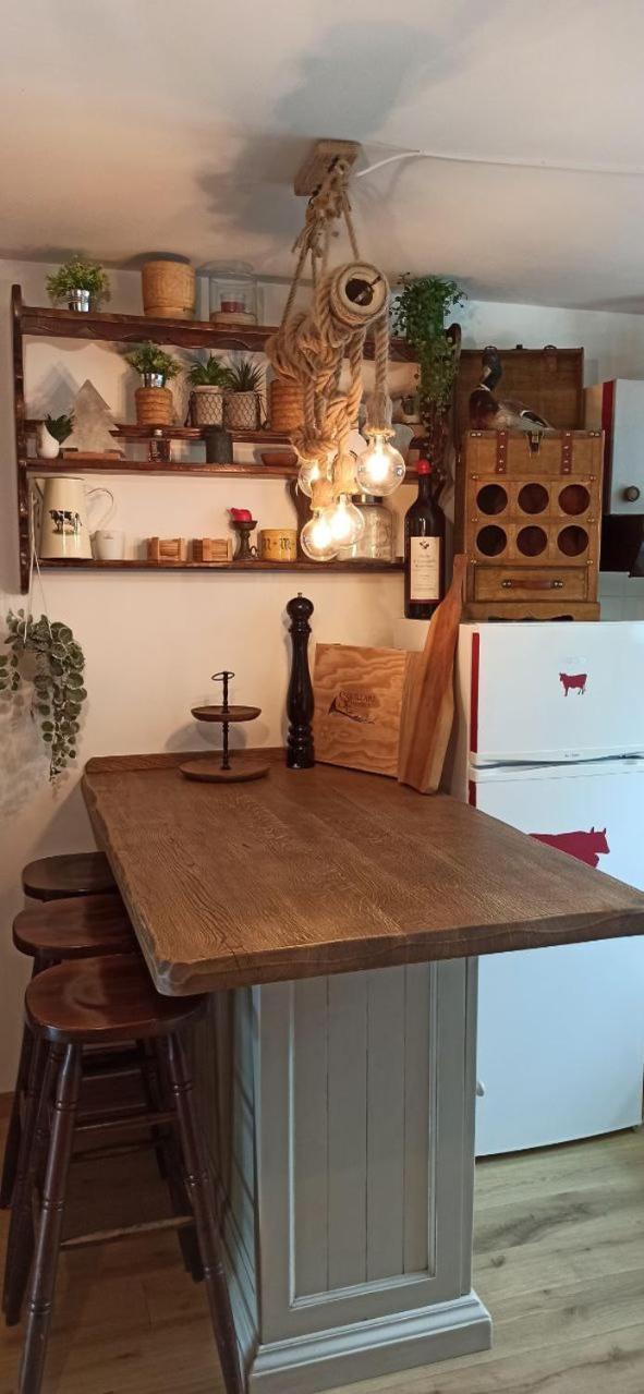 Cozy Apartment In The Heart Of The Alps 샤또데 객실 사진